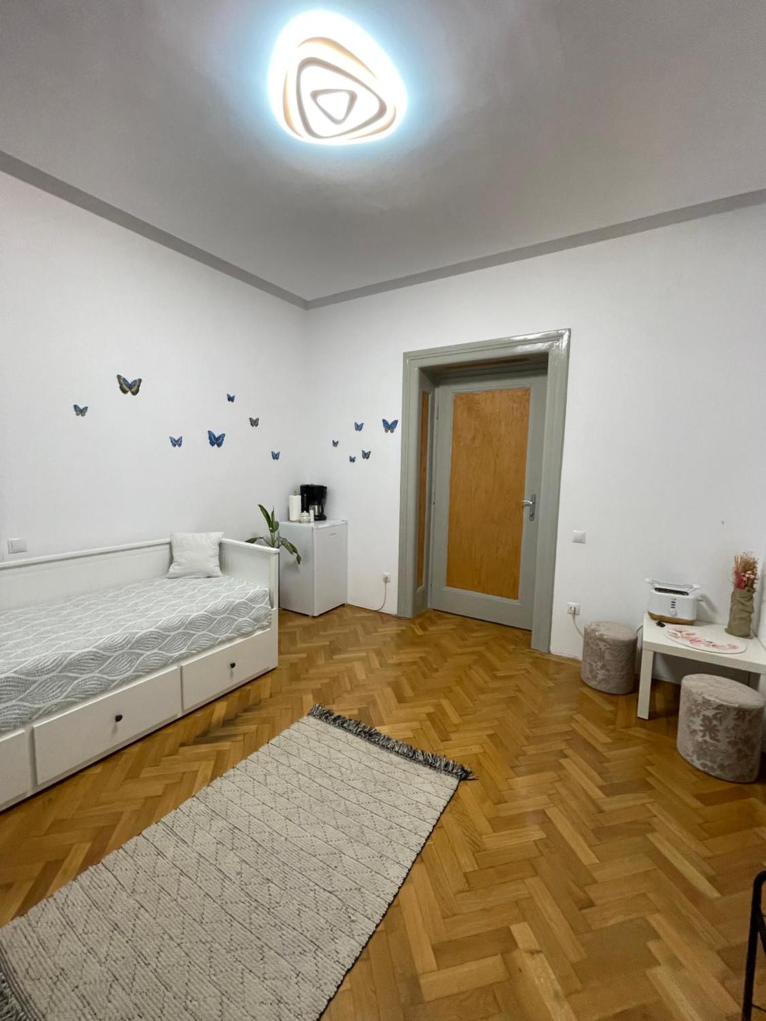 סיביו Vinczefi'S Residence מראה חיצוני תמונה